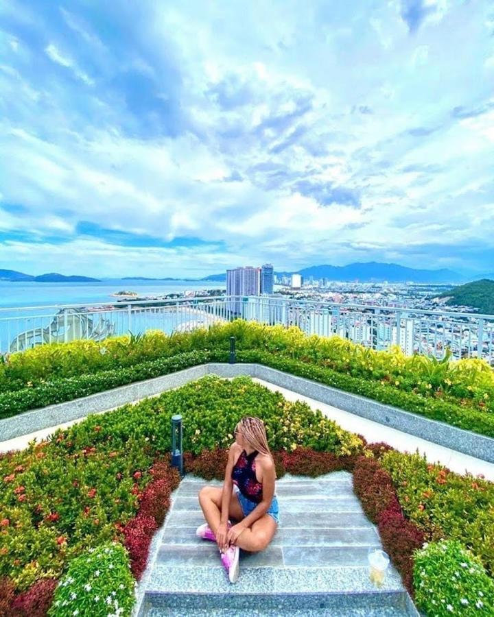 Scenia Bay Oceanfront By Housing Apartment На Транг Екстериор снимка