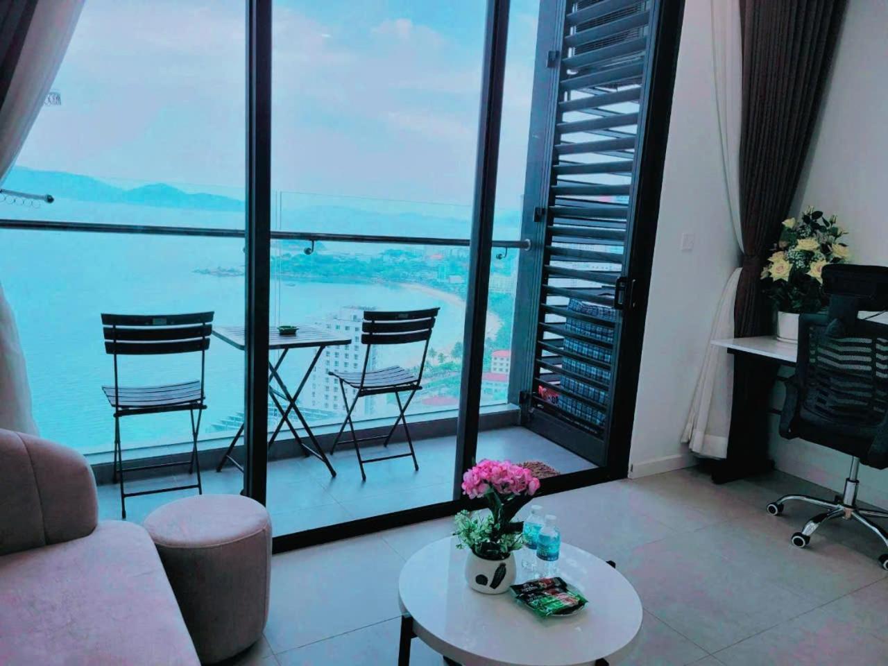 Scenia Bay Oceanfront By Housing Apartment На Транг Екстериор снимка