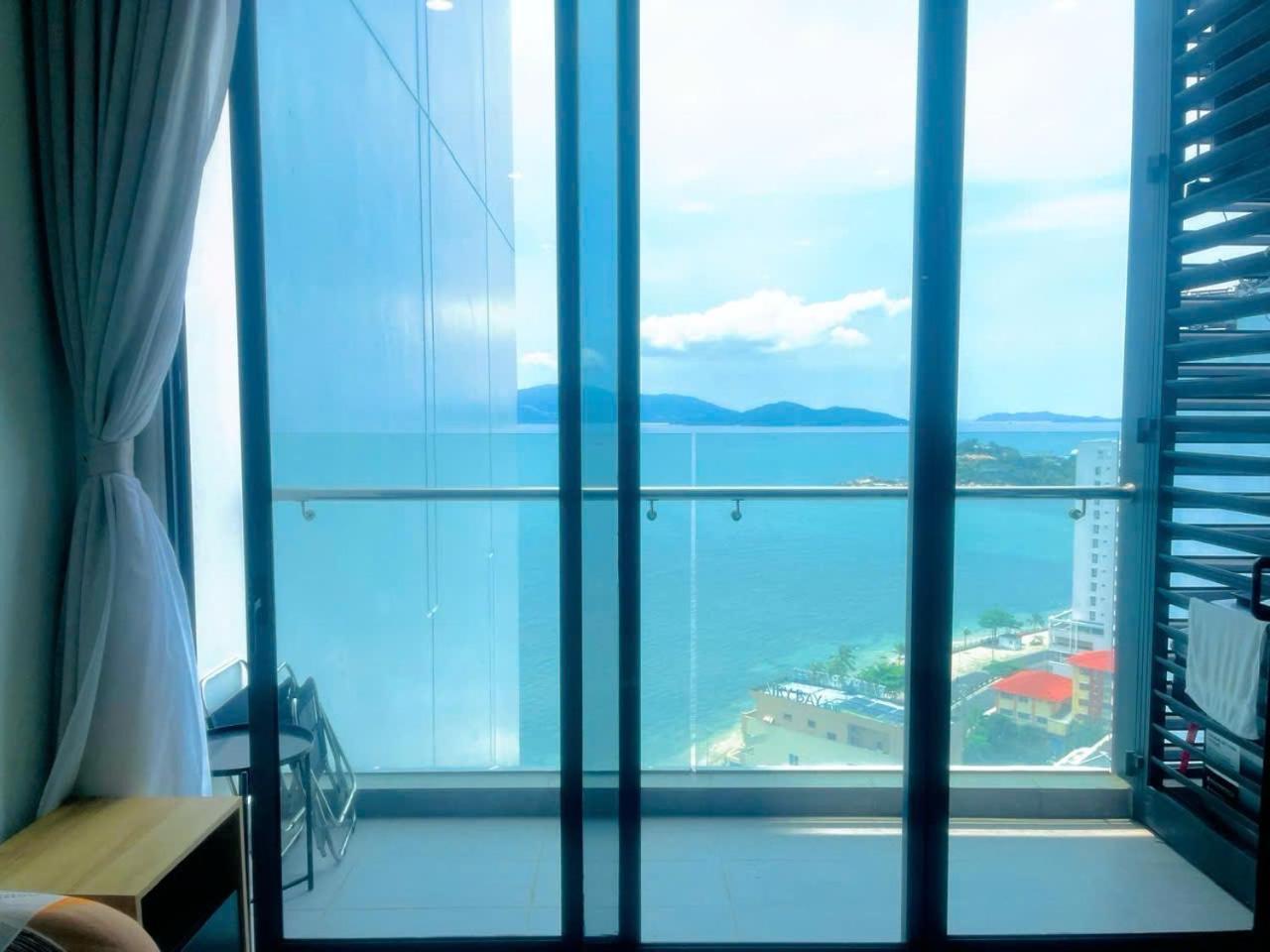 Scenia Bay Oceanfront By Housing Apartment На Транг Екстериор снимка
