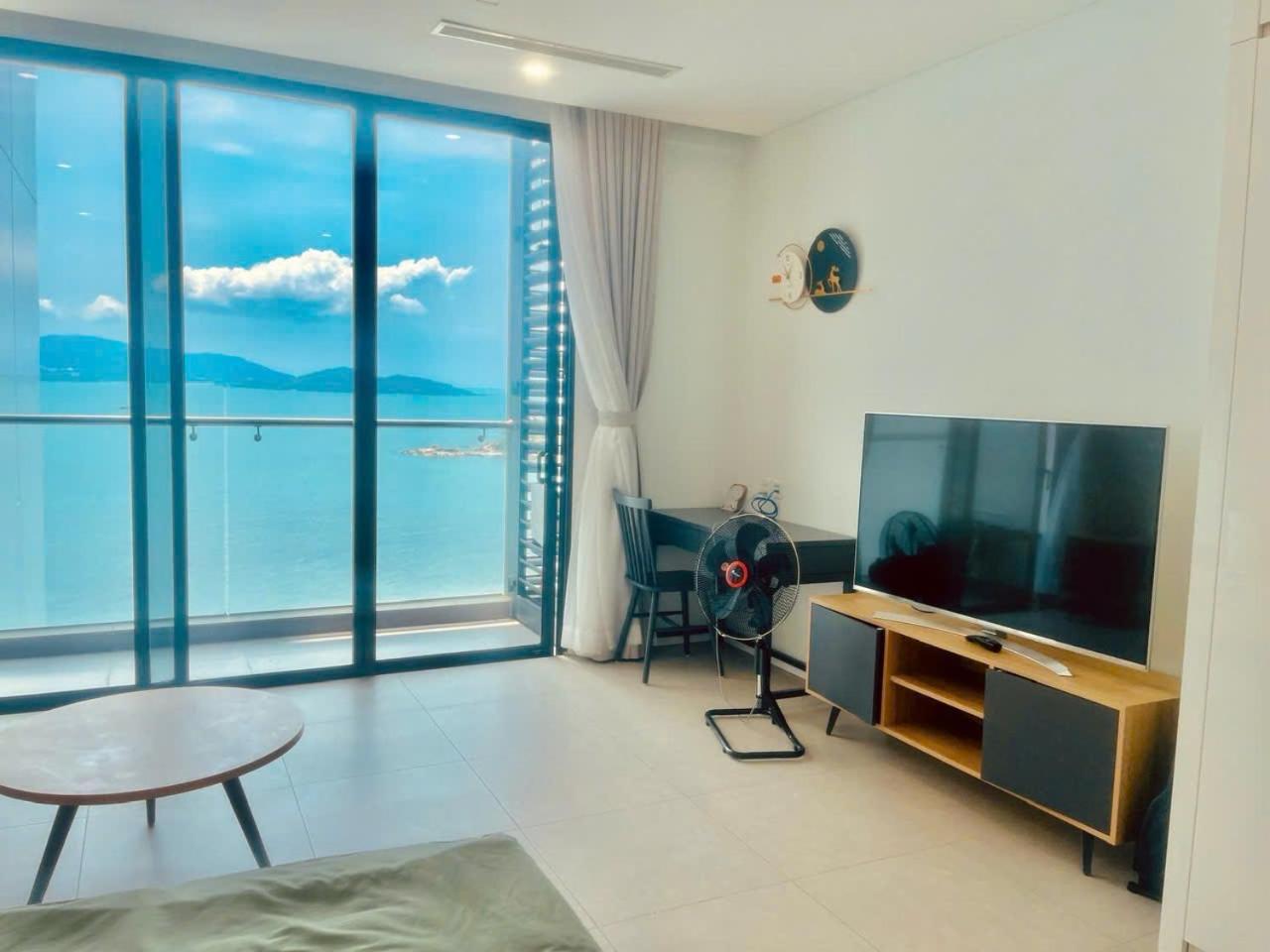 Scenia Bay Oceanfront By Housing Apartment На Транг Екстериор снимка