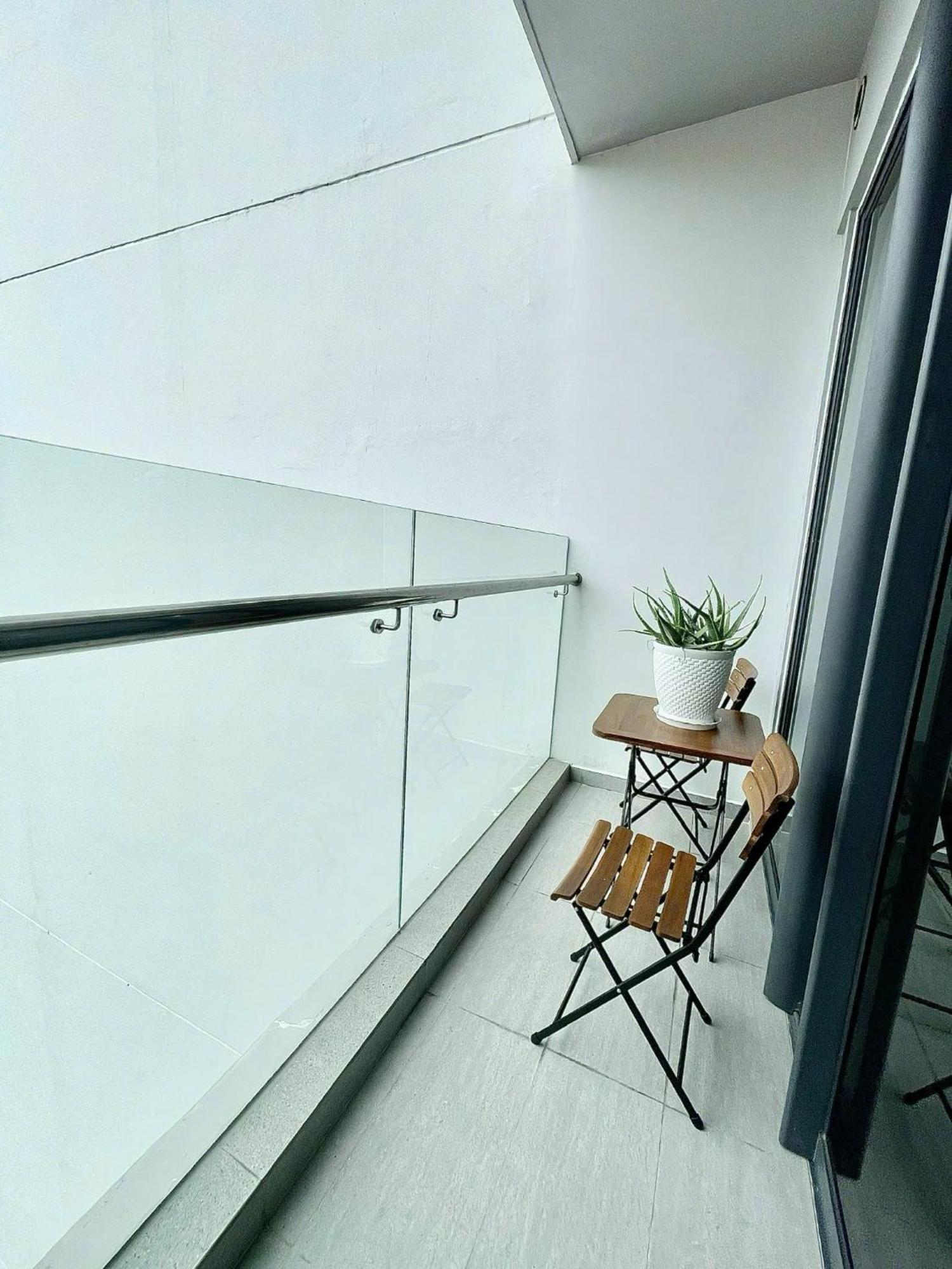 Scenia Bay Oceanfront By Housing Apartment На Транг Екстериор снимка