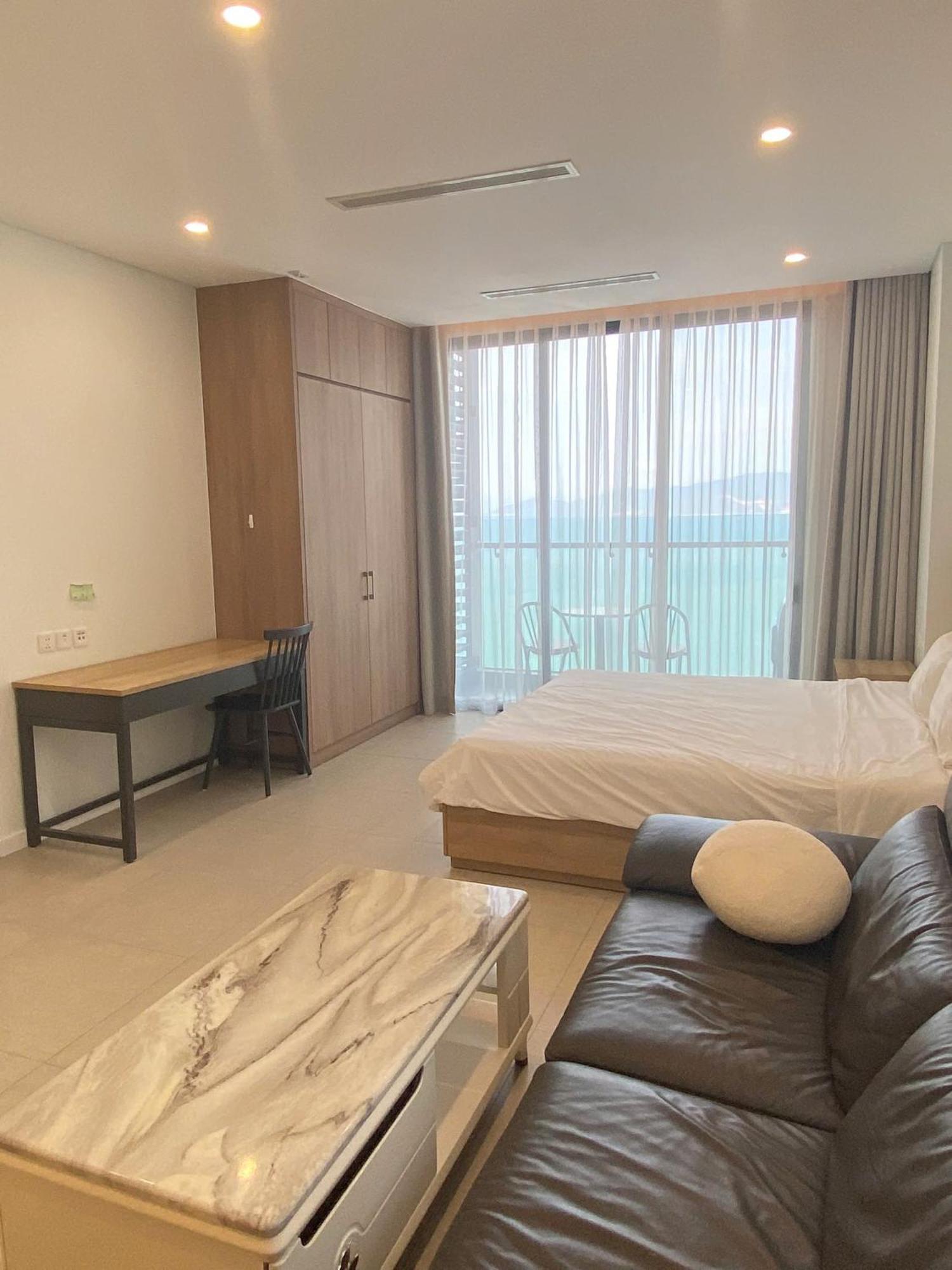 Scenia Bay Oceanfront By Housing Apartment На Транг Екстериор снимка
