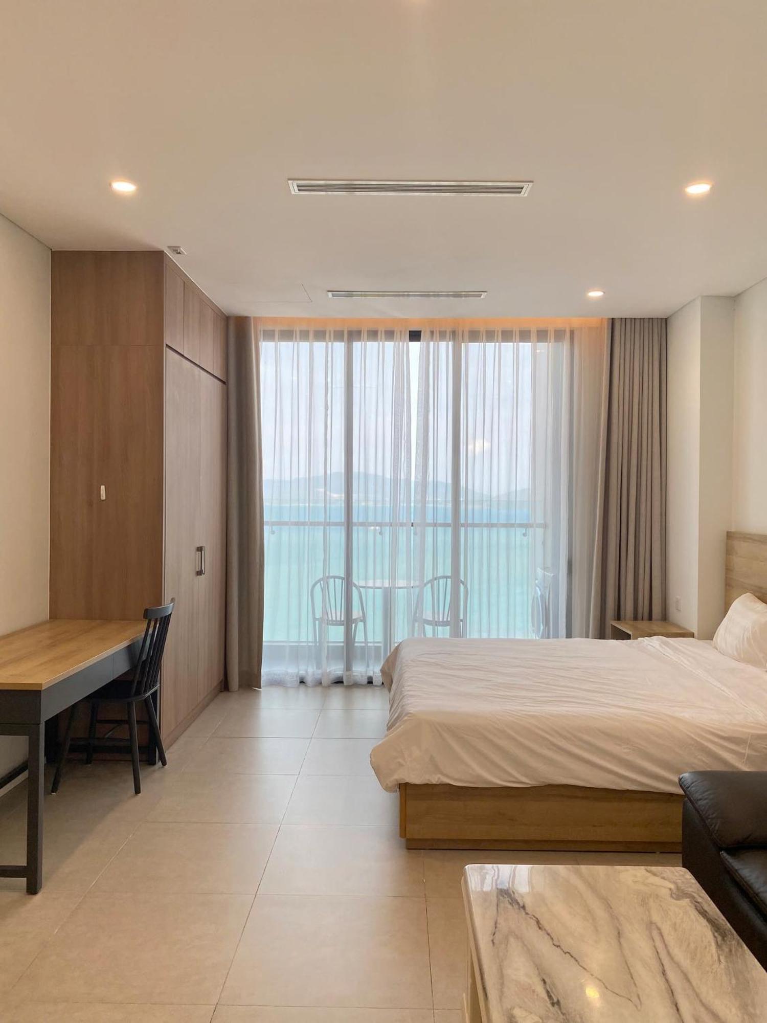 Scenia Bay Oceanfront By Housing Apartment На Транг Екстериор снимка