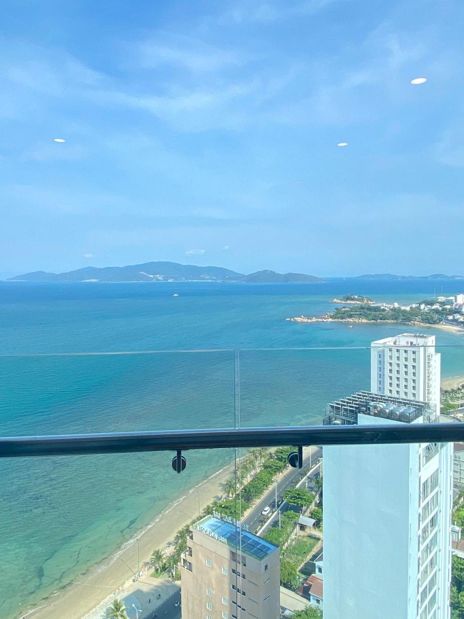 Scenia Bay Oceanfront By Housing Apartment На Транг Екстериор снимка